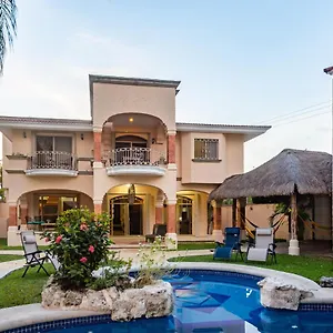 https://casa-frida-cozumel.allrivieramayahotels.com